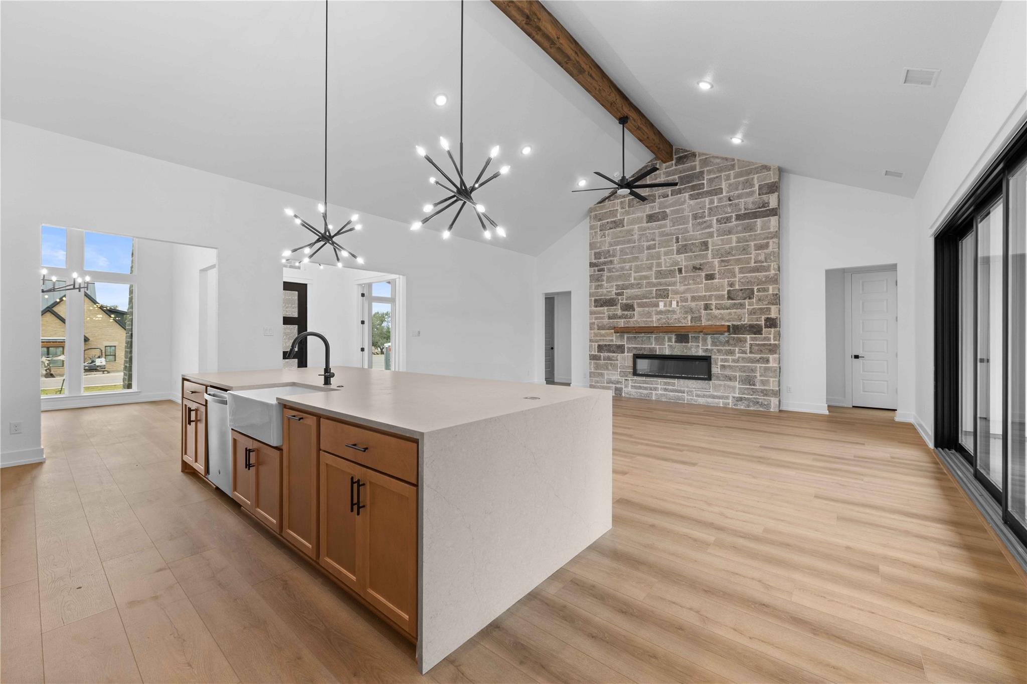 6768 Kings Mill DR — photo 3