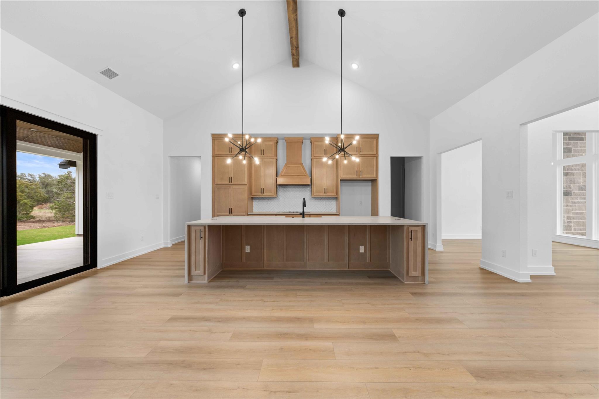6768 Kings Mill DR — photo 4