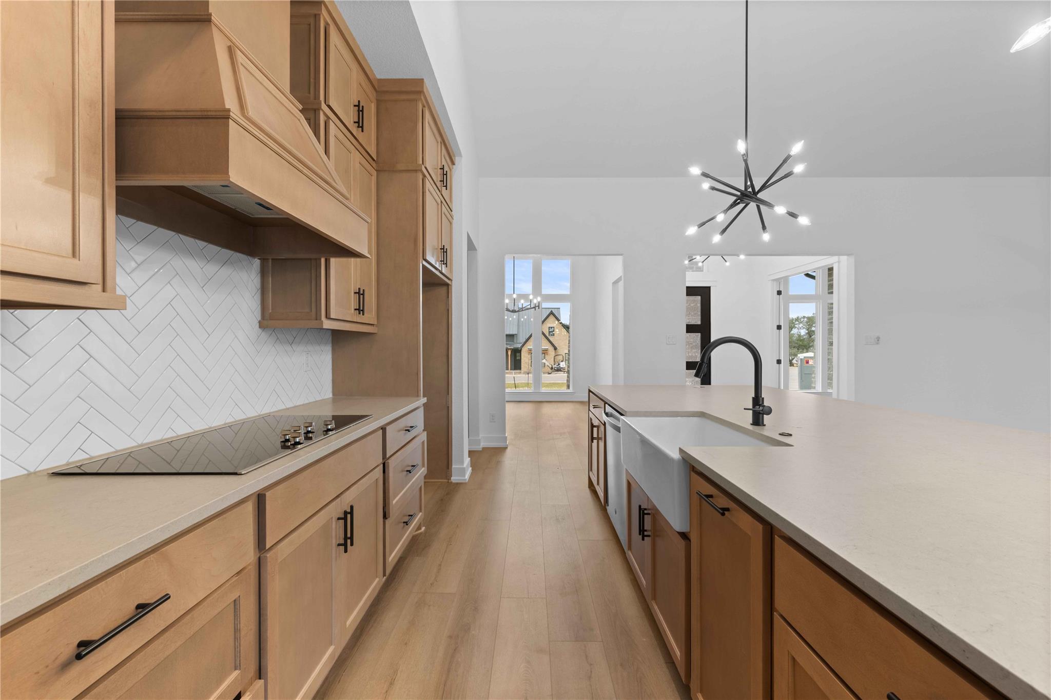 6768 Kings Mill DR — photo 5
