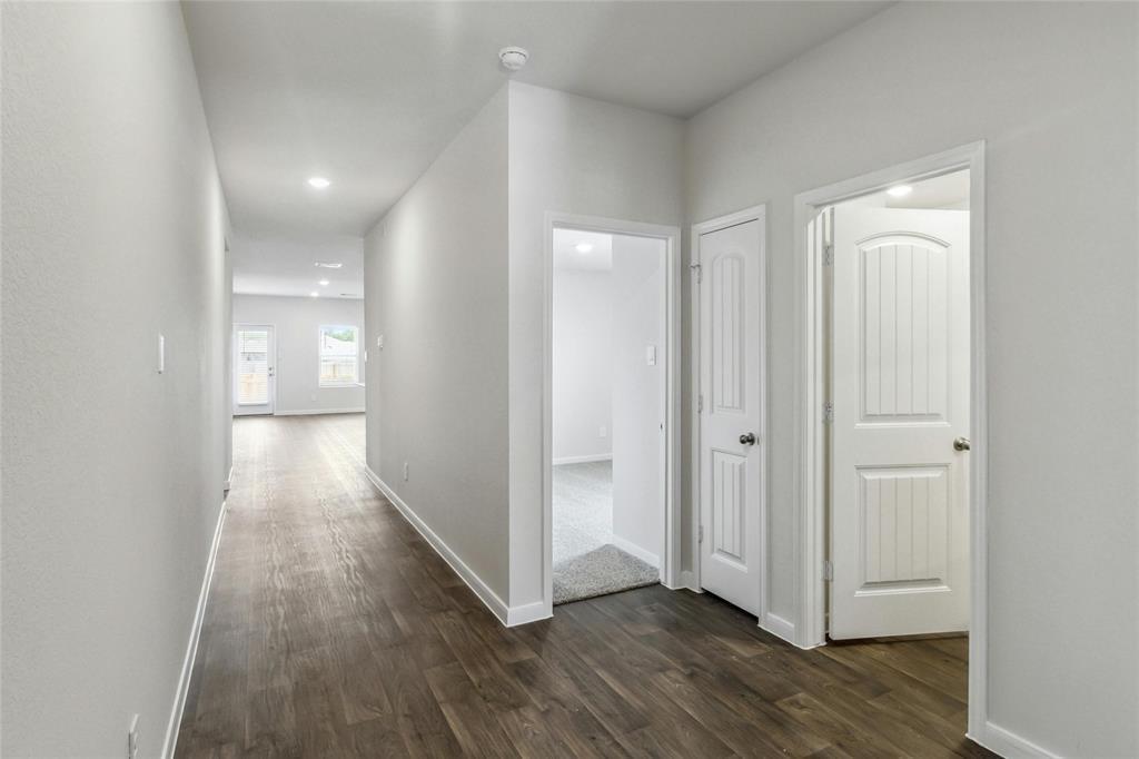 315 Belmont PL — photo 4