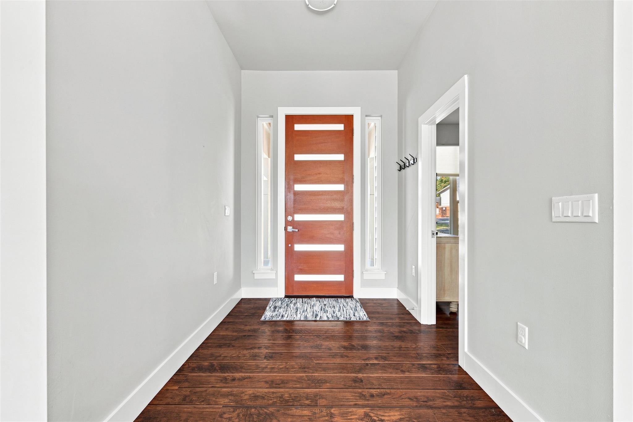 908 Rocky Spring RD — photo 4
