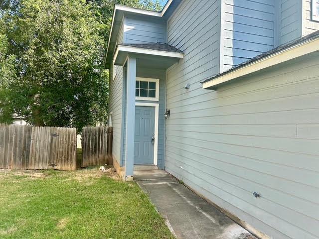 862-864 Sagewood TRL — photo 3