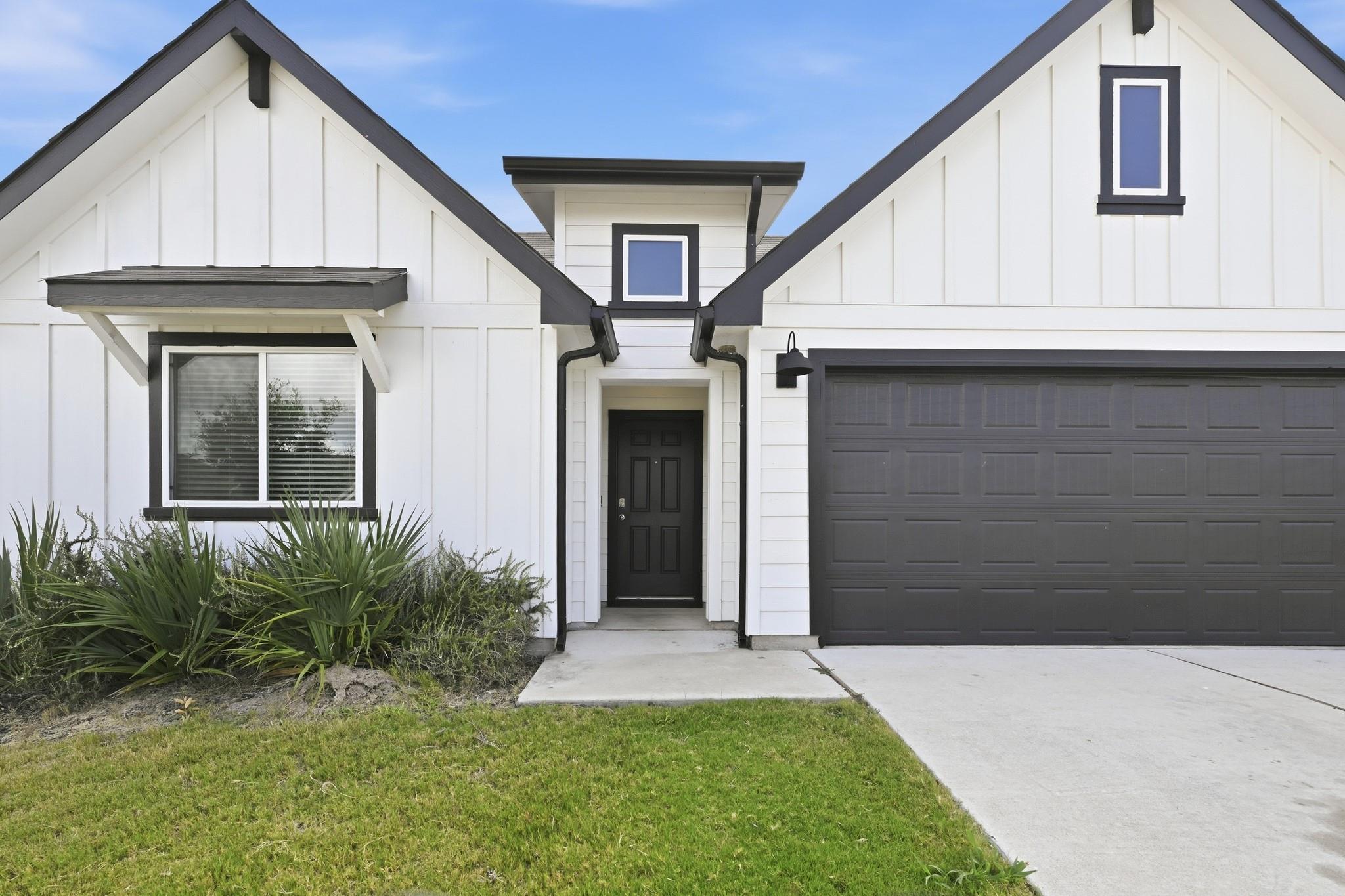 326 Richland DR — photo 3