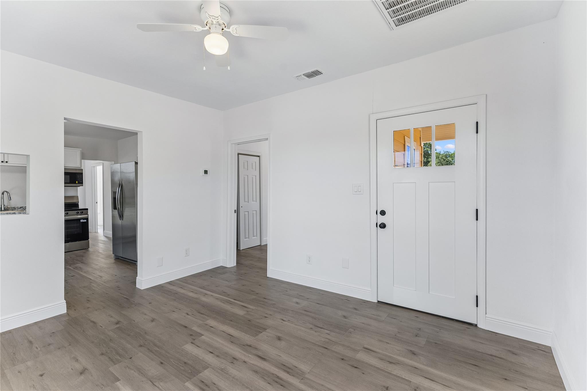 255 Foothill RD — photo 3
