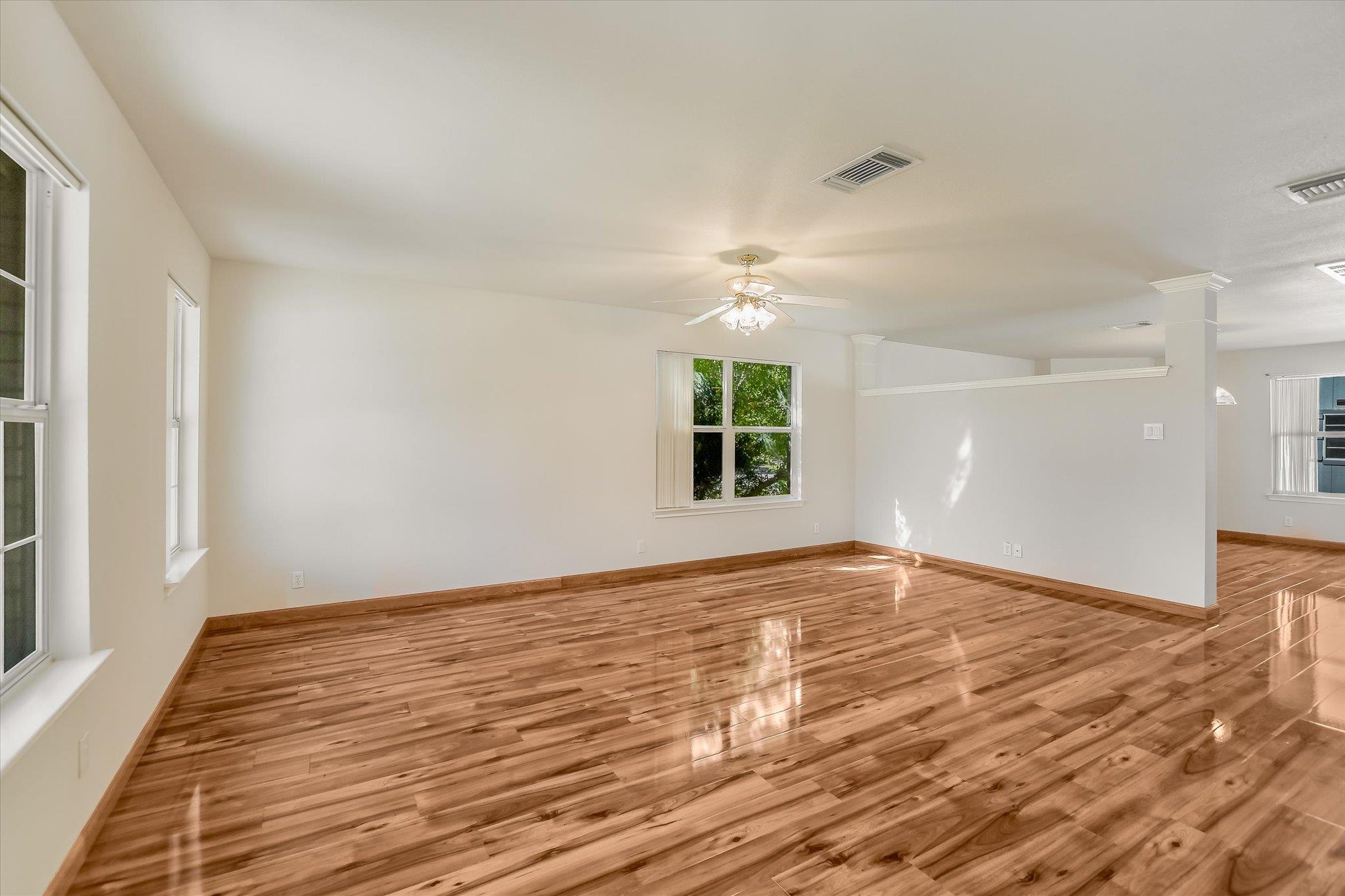 1901 Carriage Hills TRL — photo 4