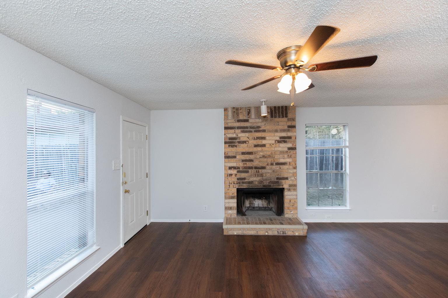 2102 Courtney ST #A — photo 3