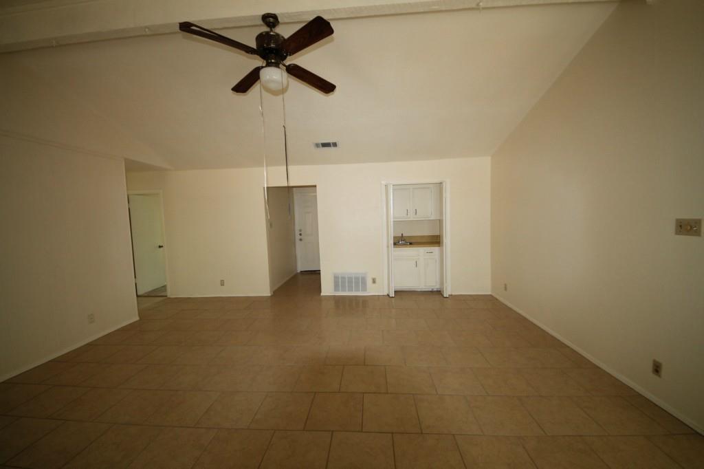 12708 Lamppost LN — photo 3