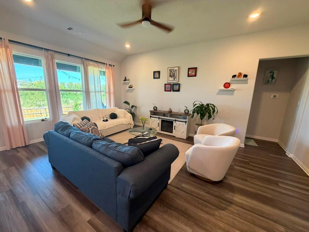 19324 Hartwell DR — photo 3