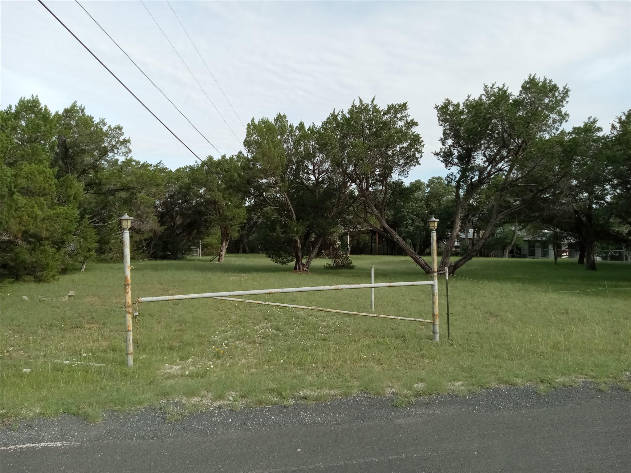 10213 Womack DR — photo 3