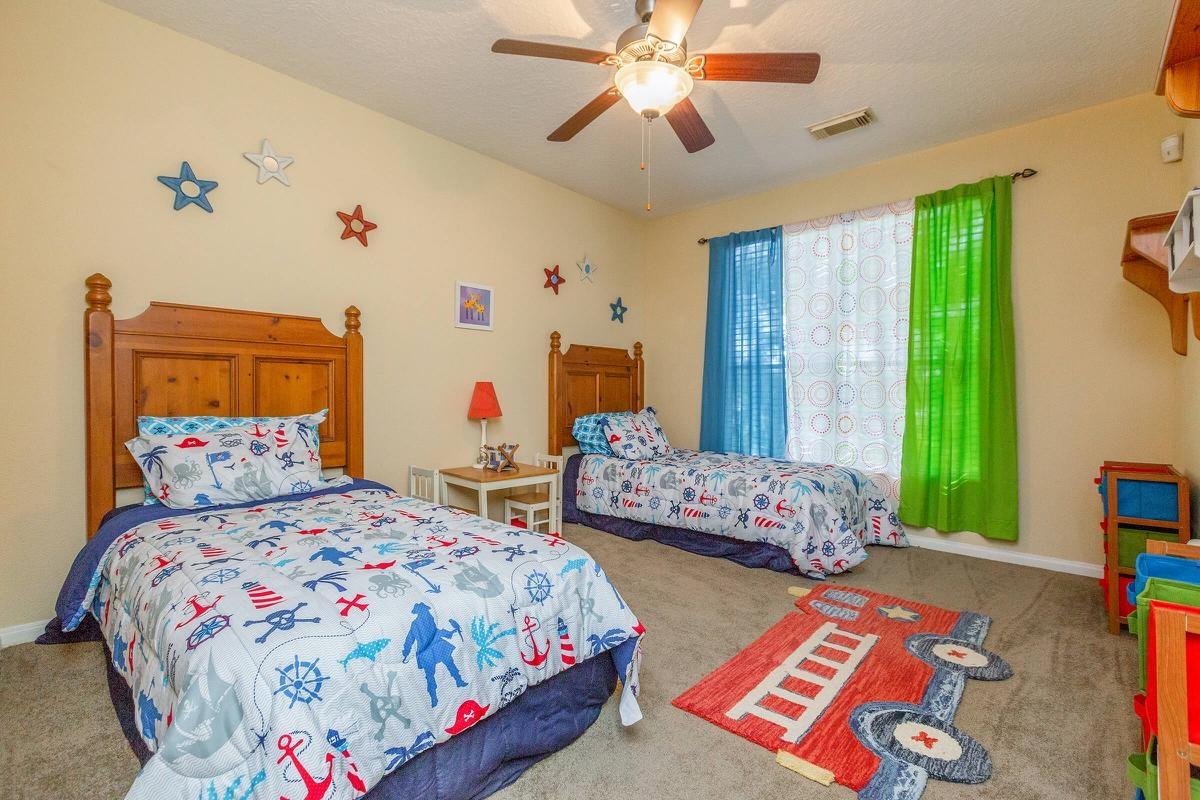 301 W Little York RD #722 — photo 5