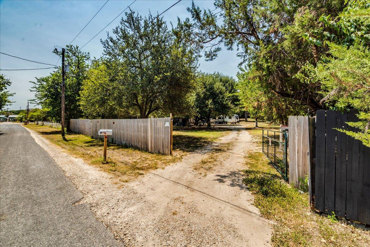 248 Chaparral DR — photo 3