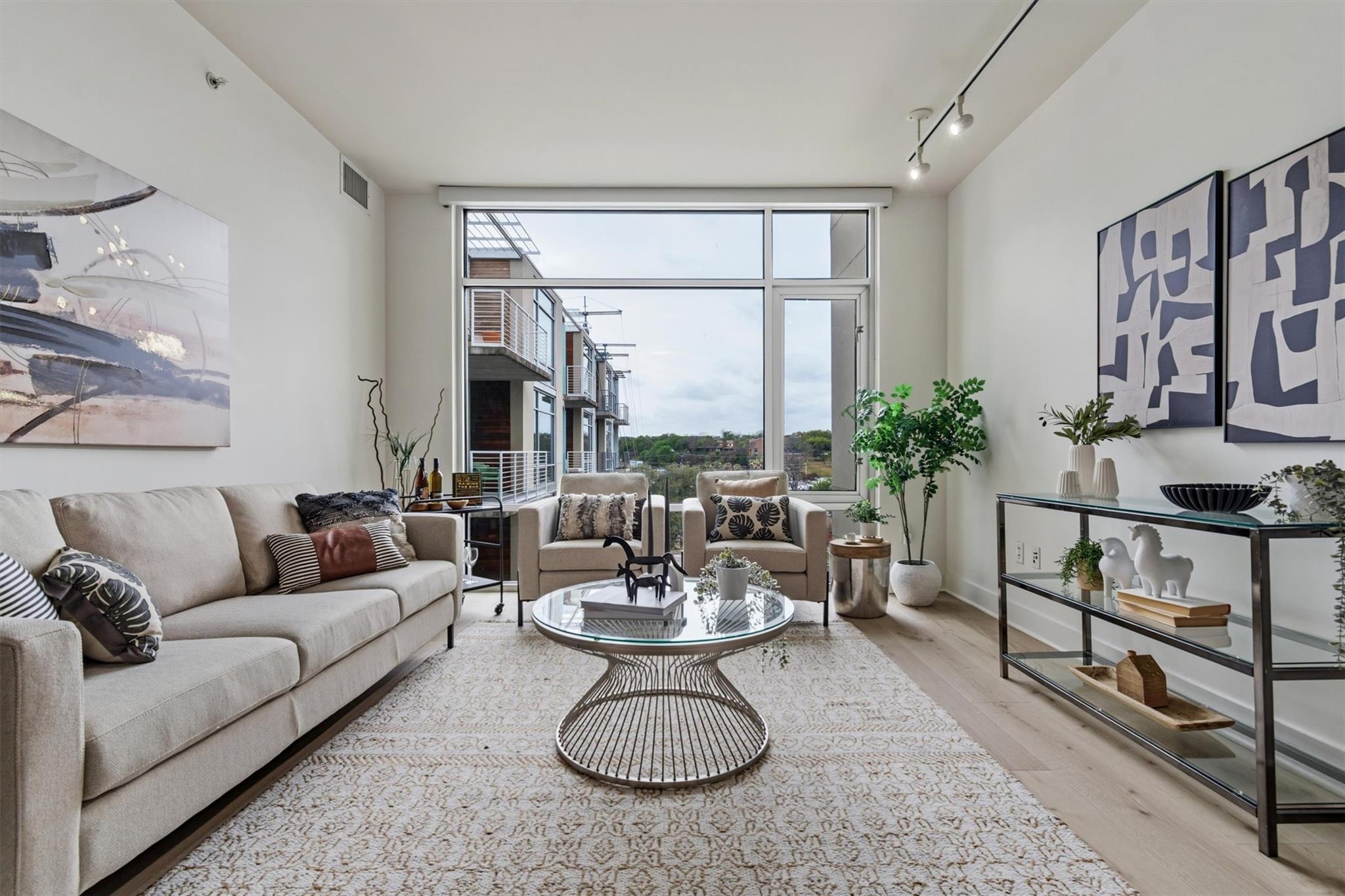 210 Lee Barton DR #517 — photo 5