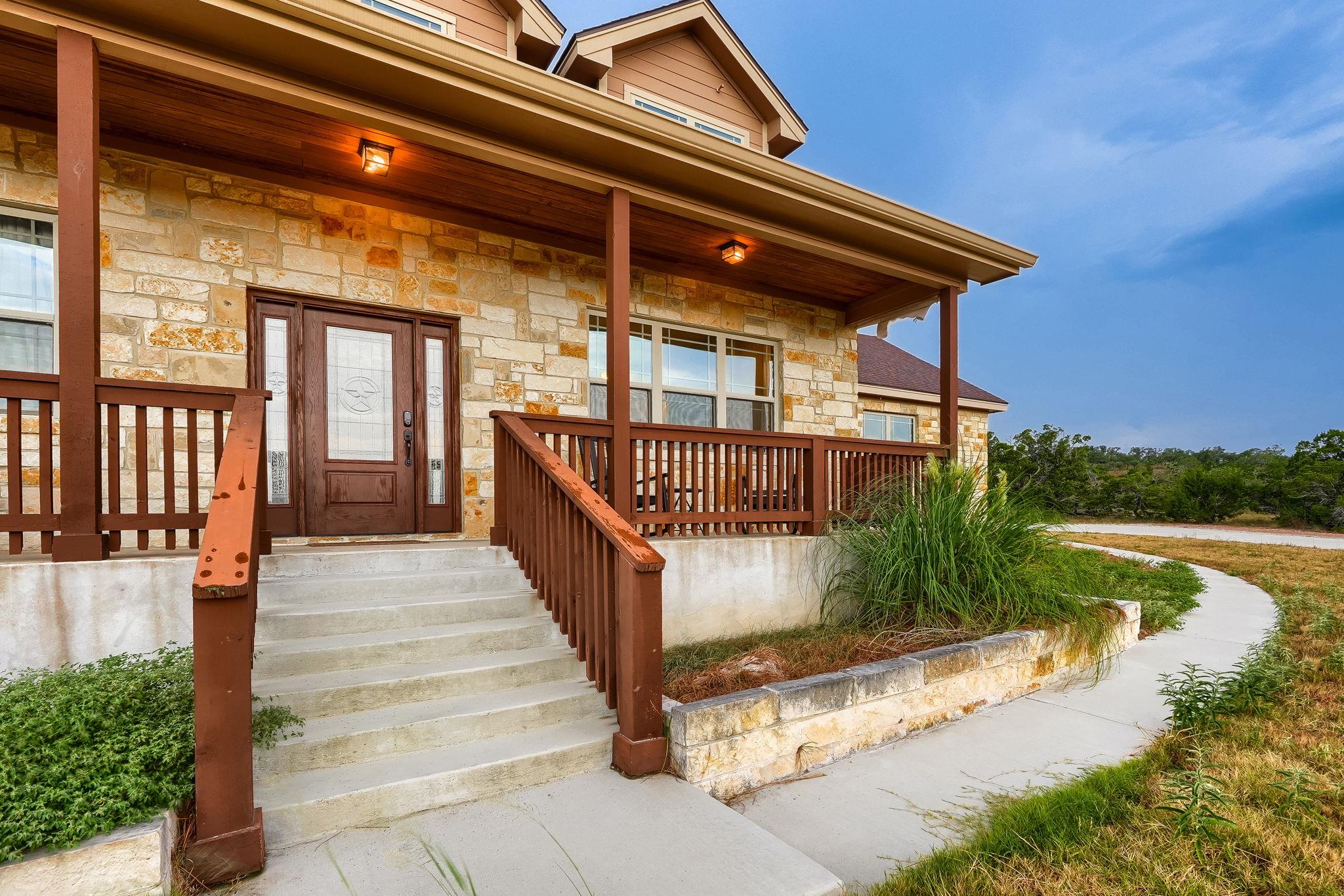 441 Eagle LN — photo 4