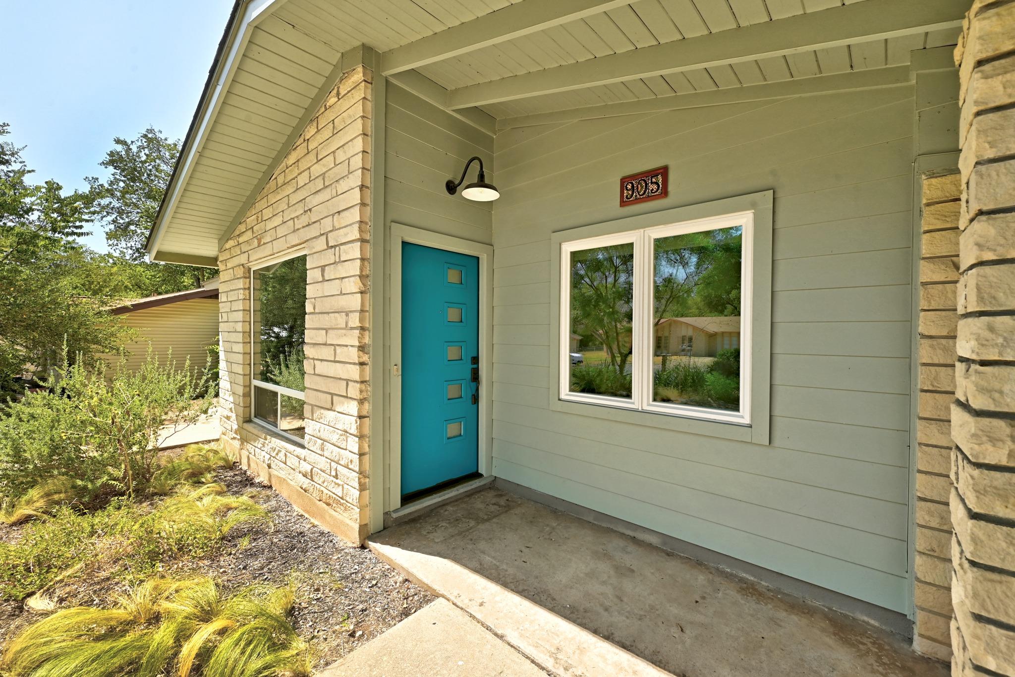905 Emerald Wood DR — photo 5