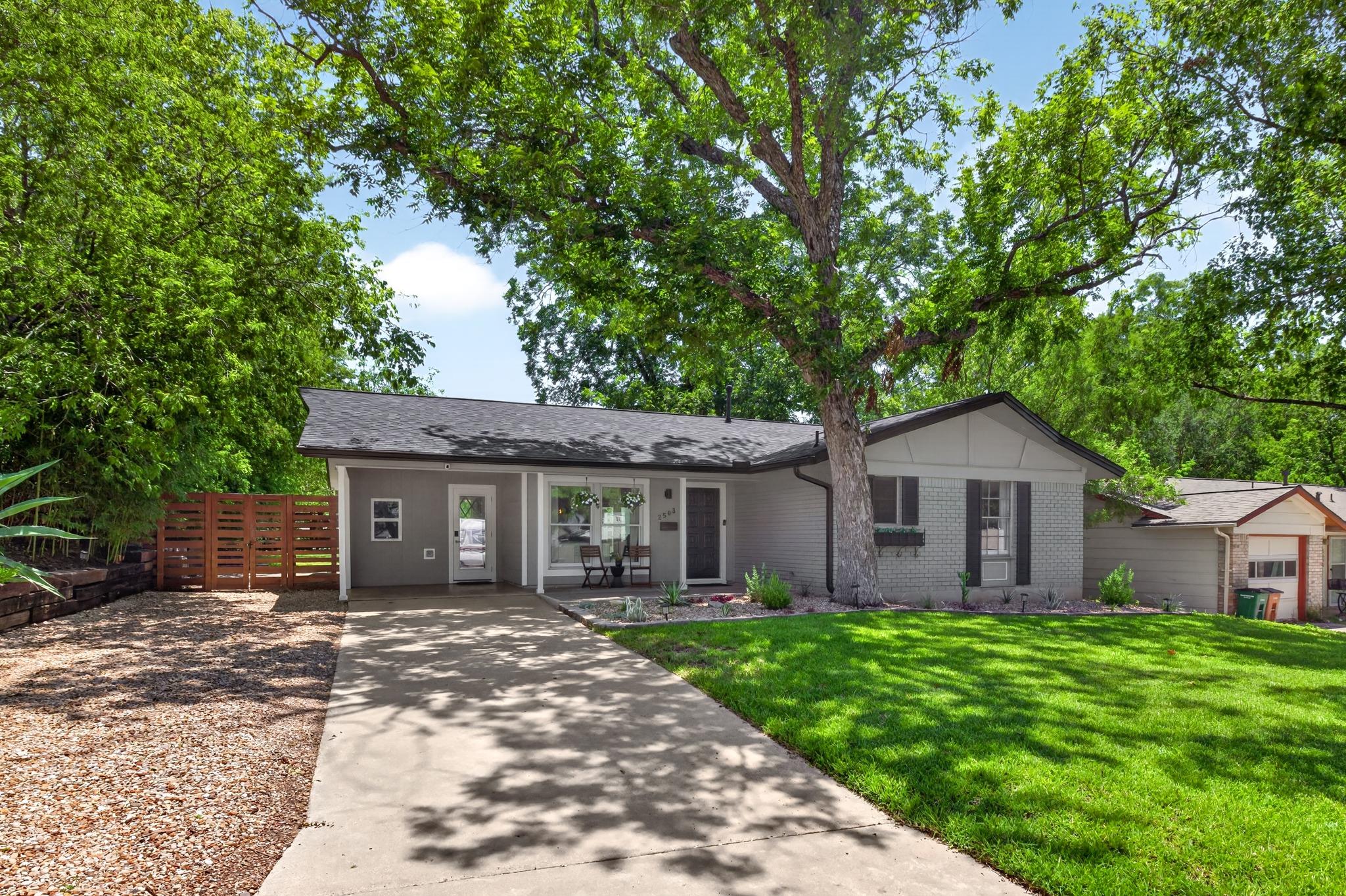 2503 East Side DR — photo 3