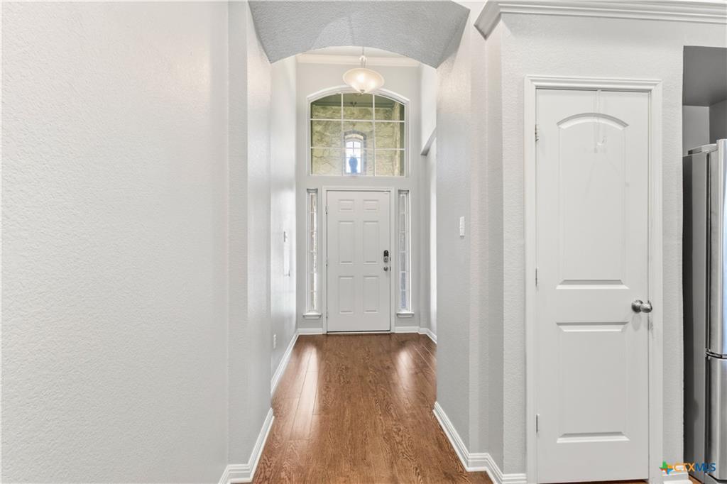 6409 Louise LN — photo 4