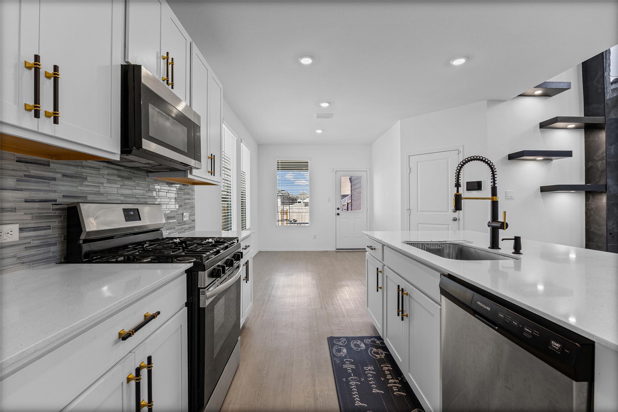 17911 Prairie Falcon WAY #6 — photo 5
