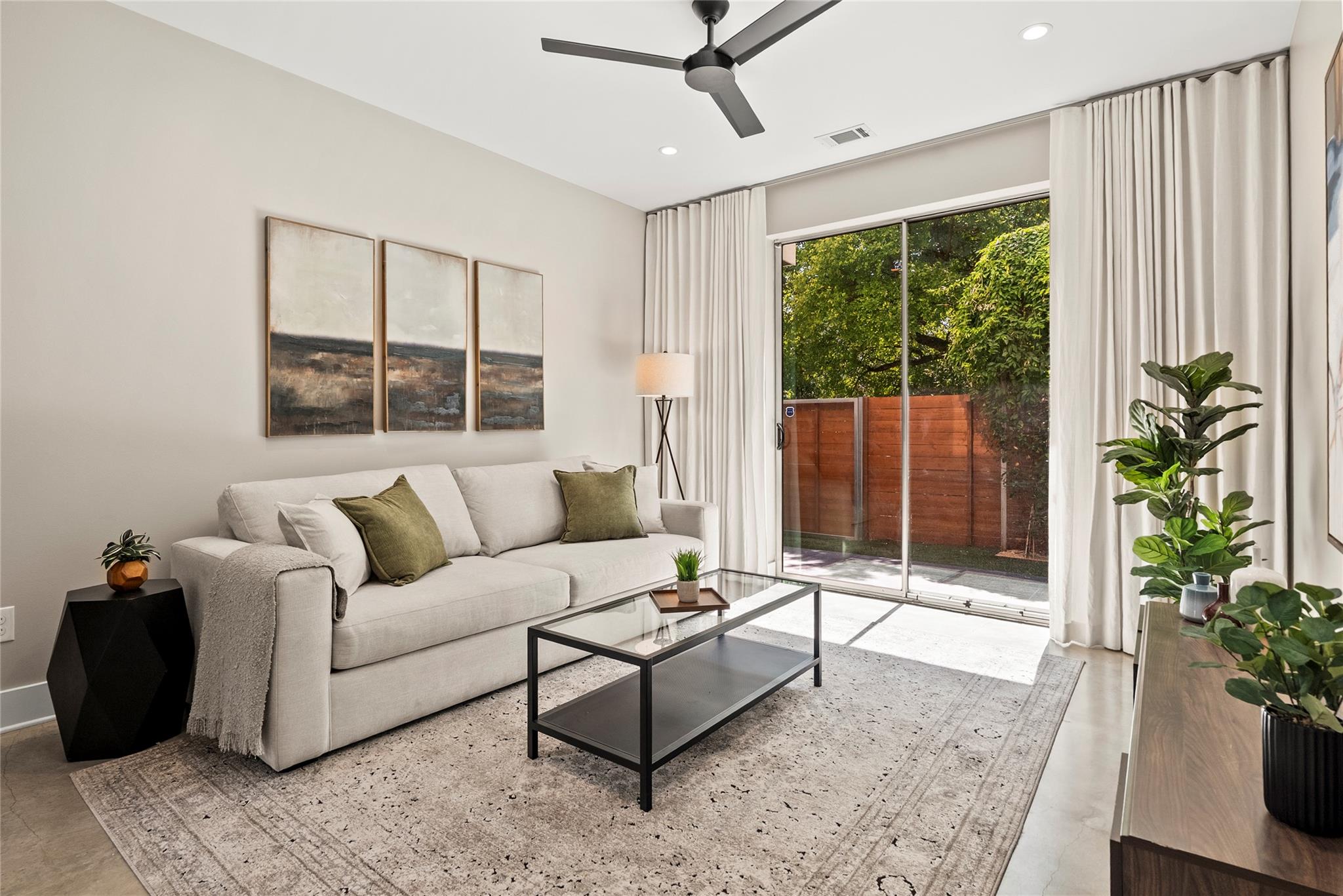 2105 Goodrich Ave #5 — photo 4