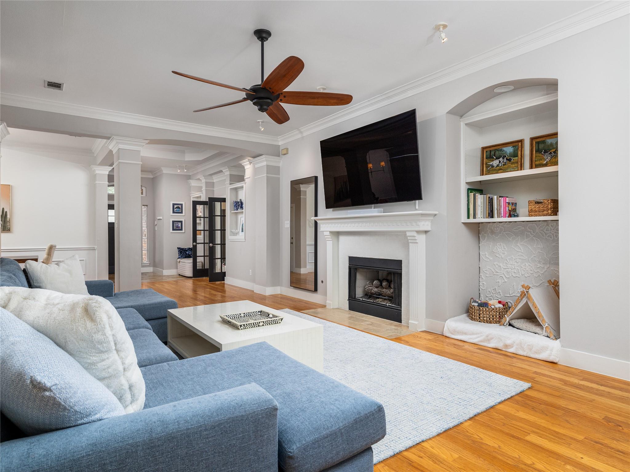 10025 Scull Creek DR — photo 3
