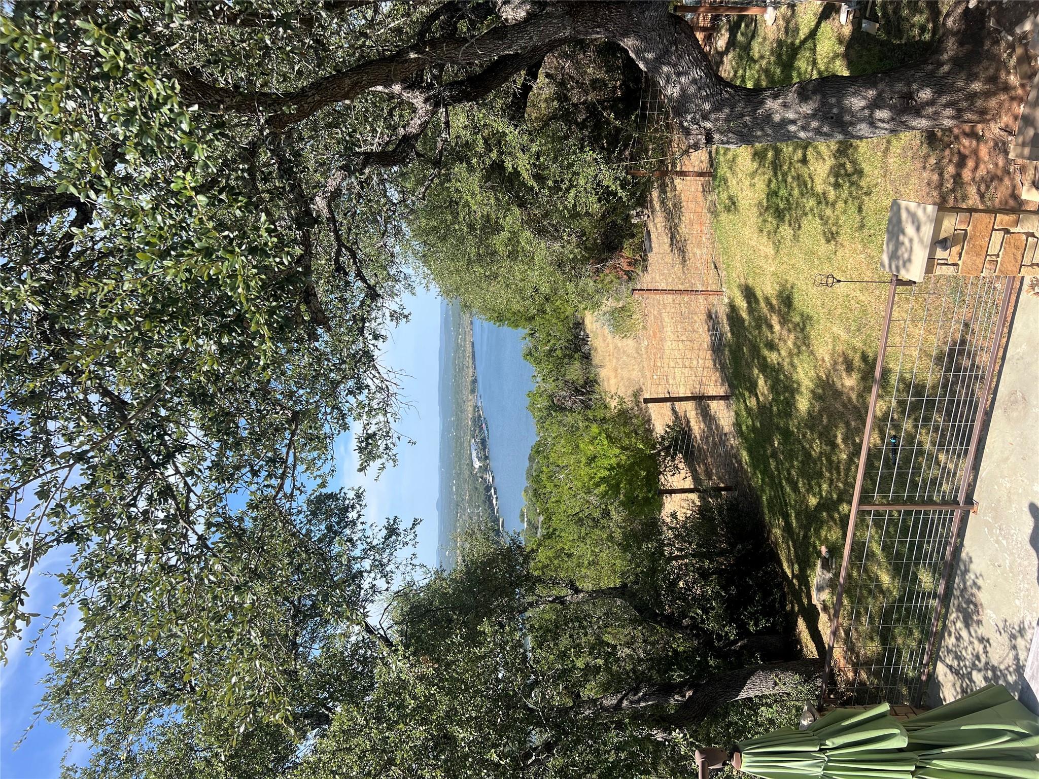 400 Ronay DR — photo 3