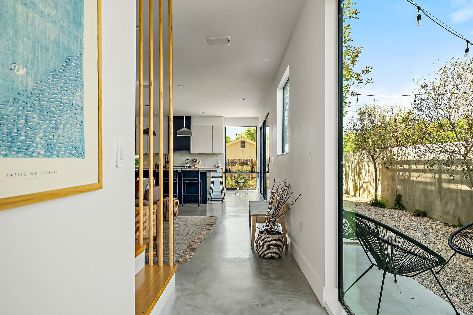2201 Santa Rosa ST — photo 5
