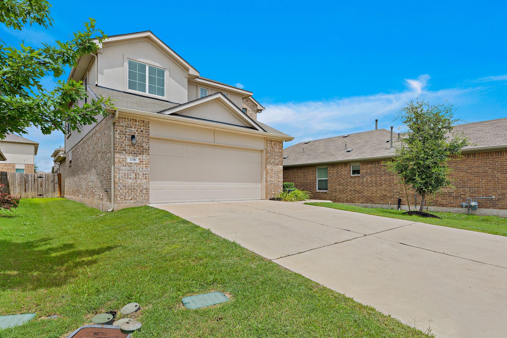 108 Schuster CT — photo 3