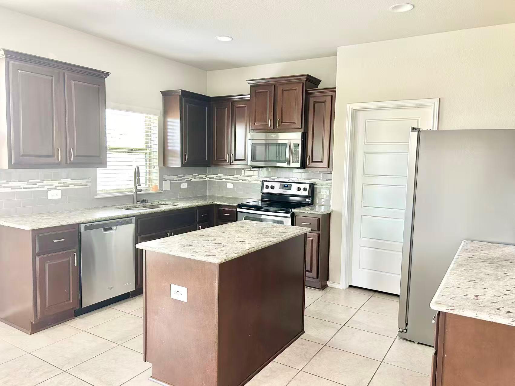 17612 Bridgefarmer BLVD — photo 5