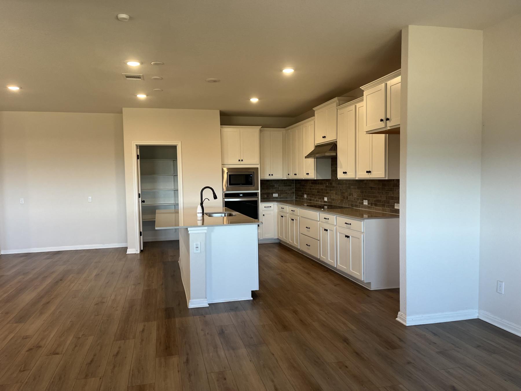 3008 Ottaviano WAY — photo 3