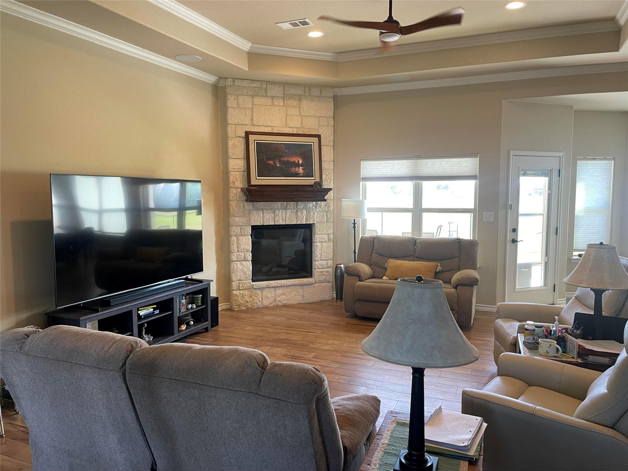 364 Firestone DR — photo 5