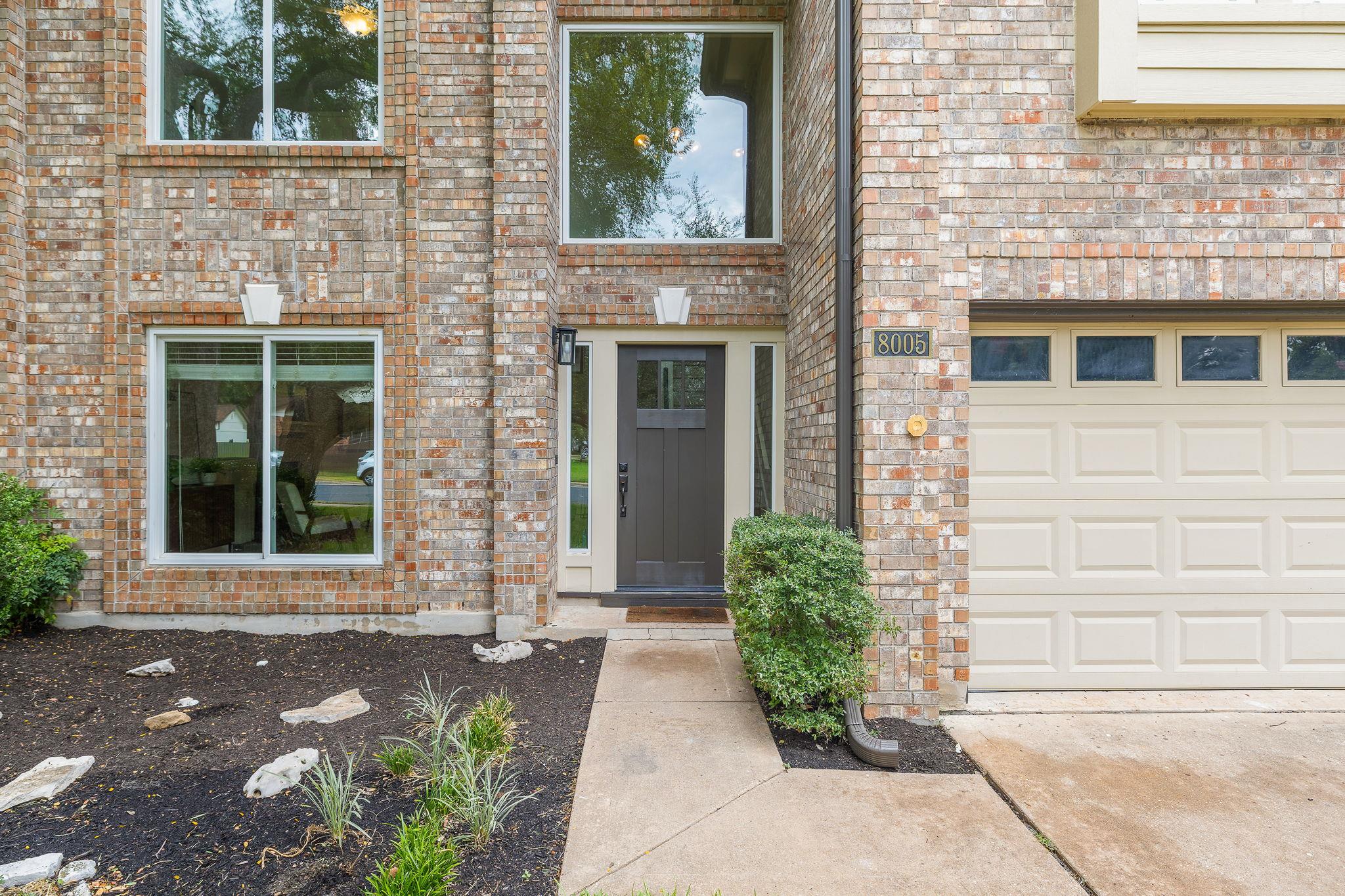 8005 Doe Meadow DR — photo 4