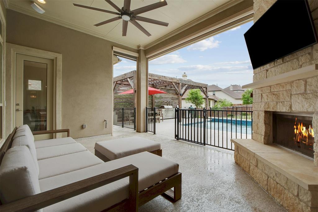 6005 Osceola TRL — photo 3