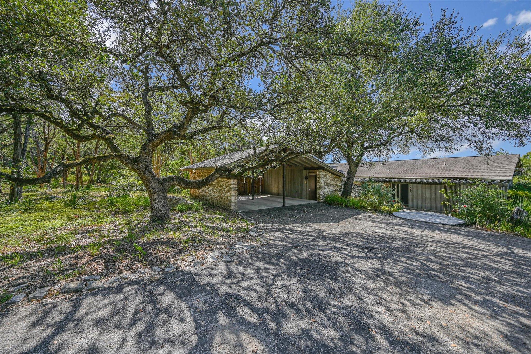 1403 Redbud TRL — photo 4