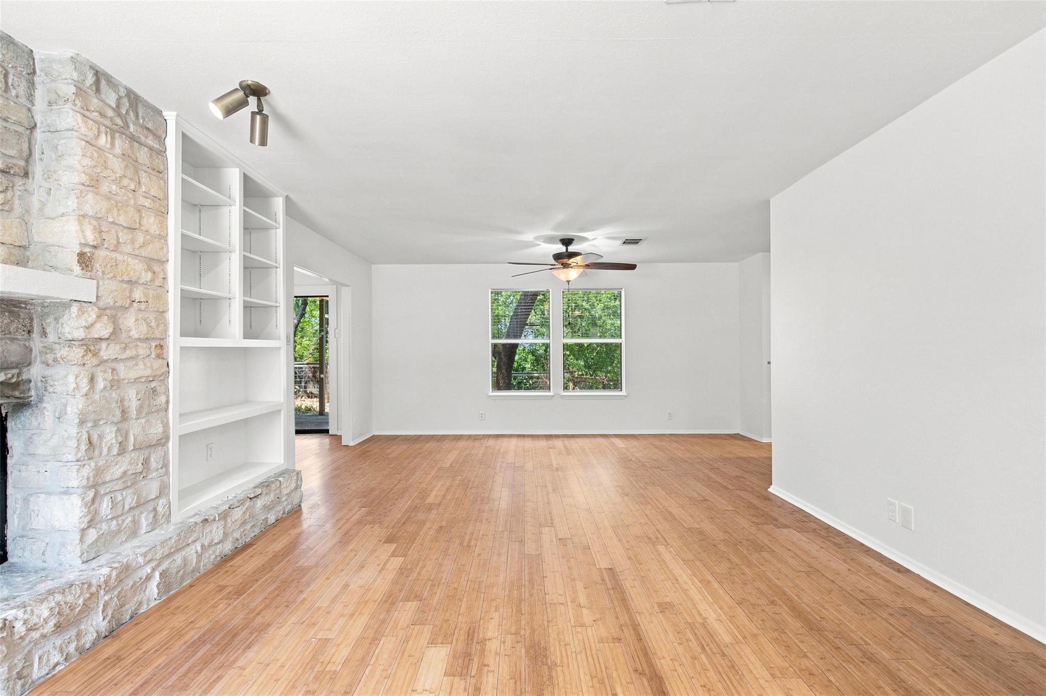 10010 Wildflower LN #A — photo 4
