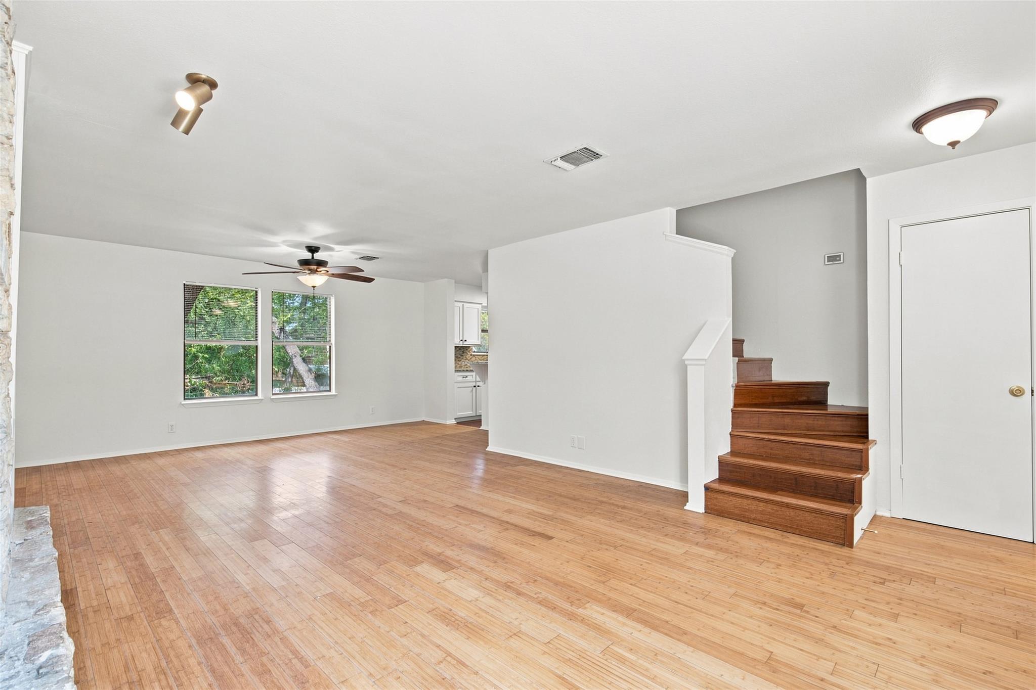 10010 Wildflower LN #A — photo 5