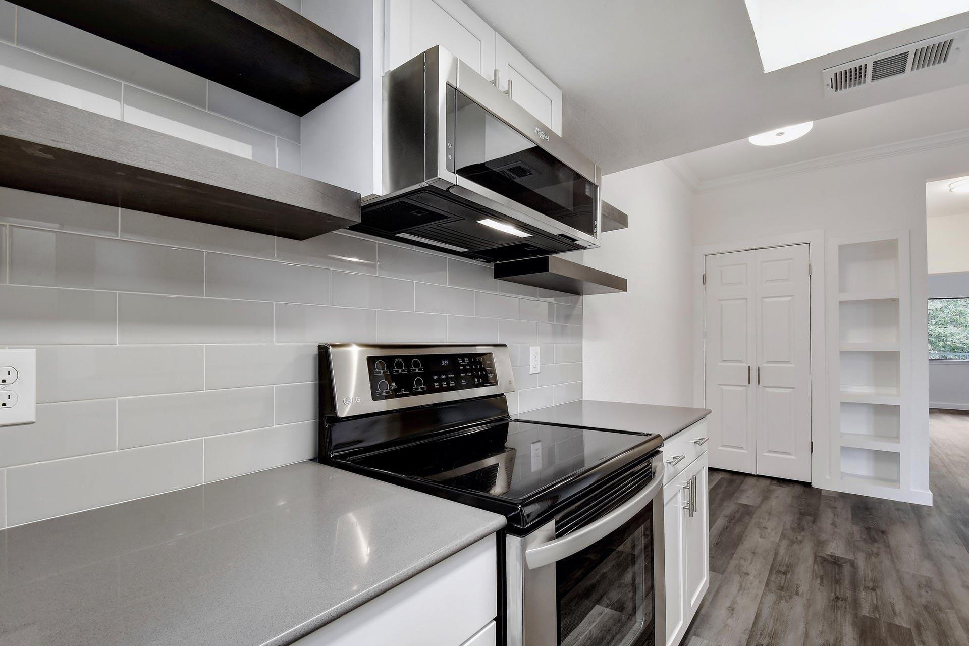 3840 Far West BLVD #215 — photo 5
