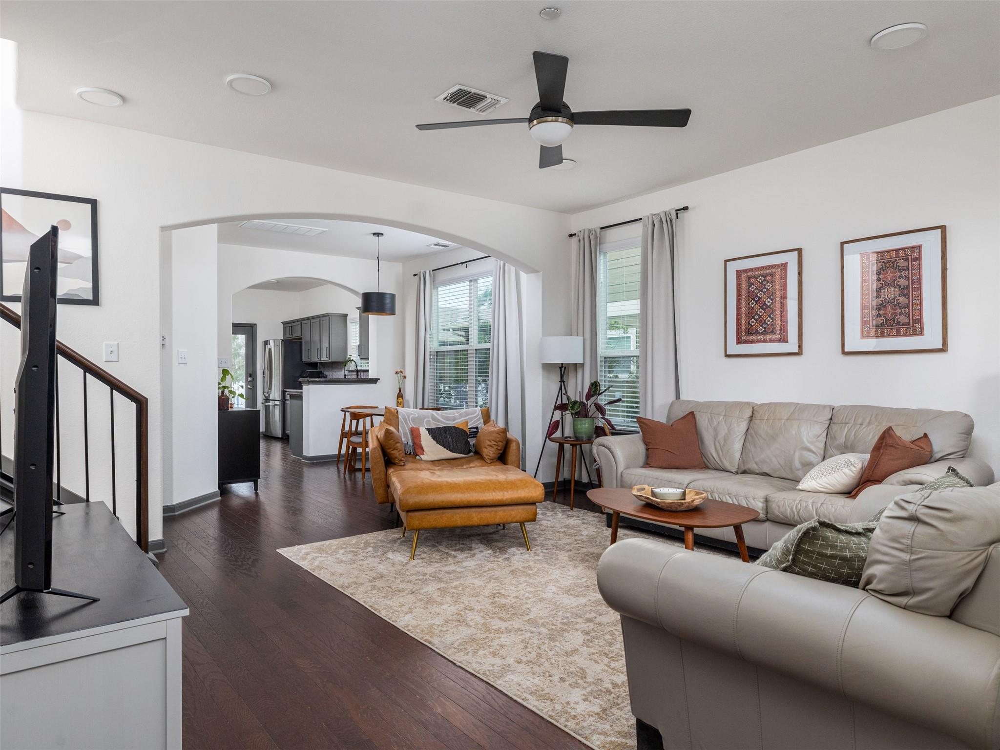 532 Lookout Tree LN — photo 4