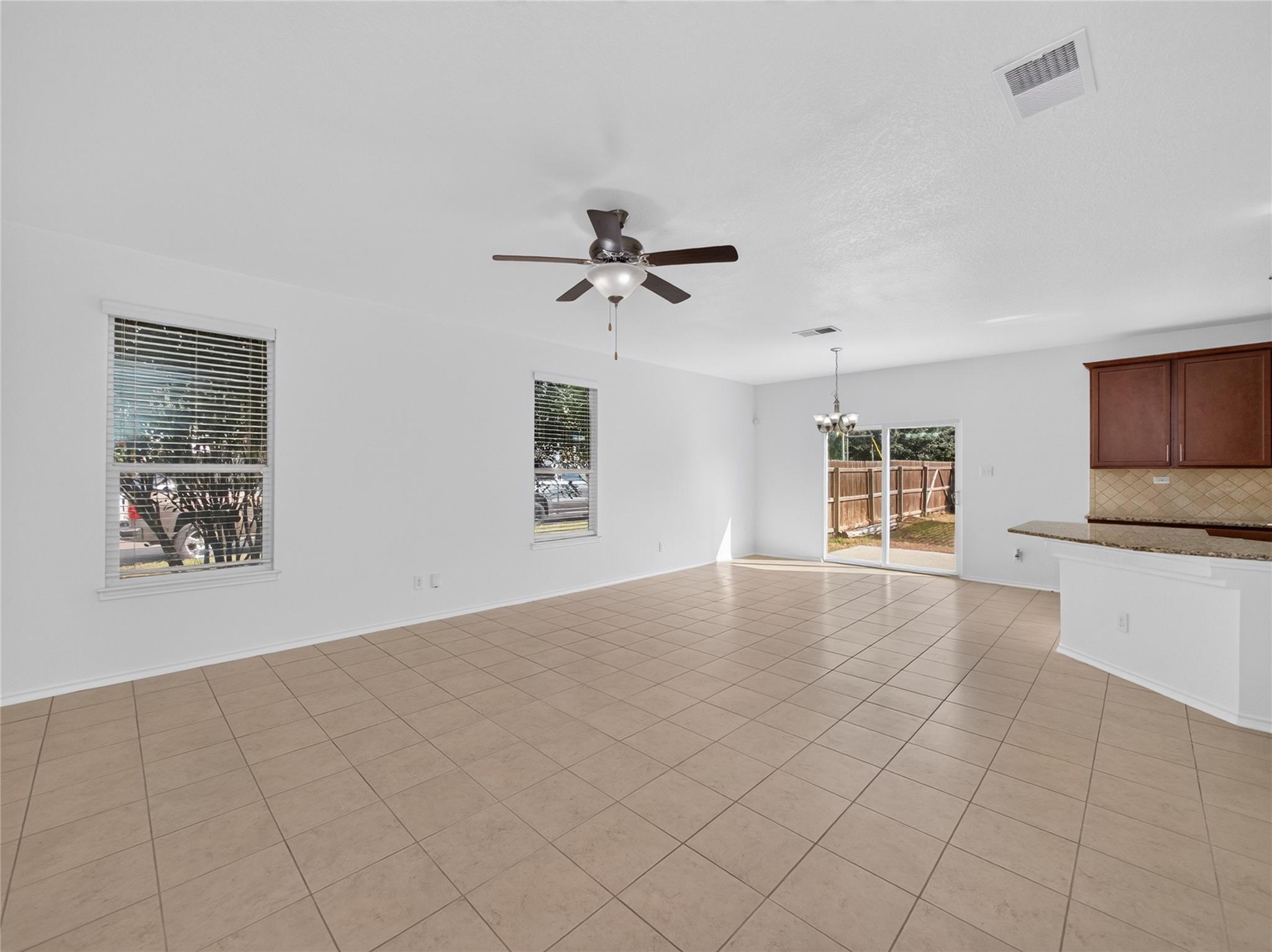 3805 Legend HL — photo 5