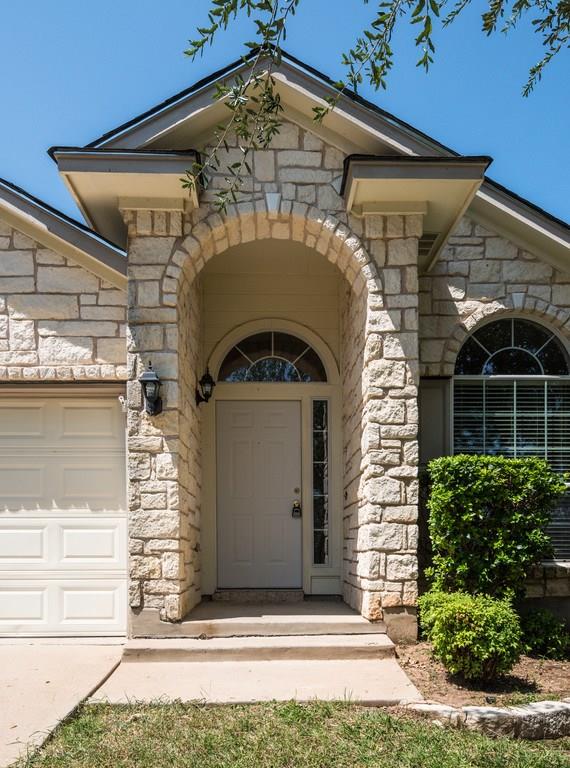 11308 Los Comancheros RD — photo 4