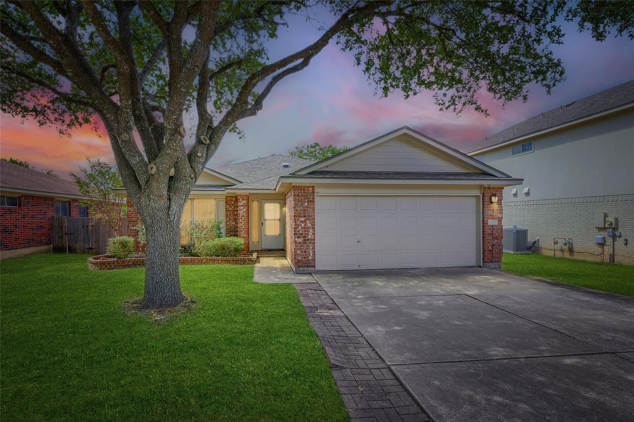 1617 Balmorhea LN — photo 4