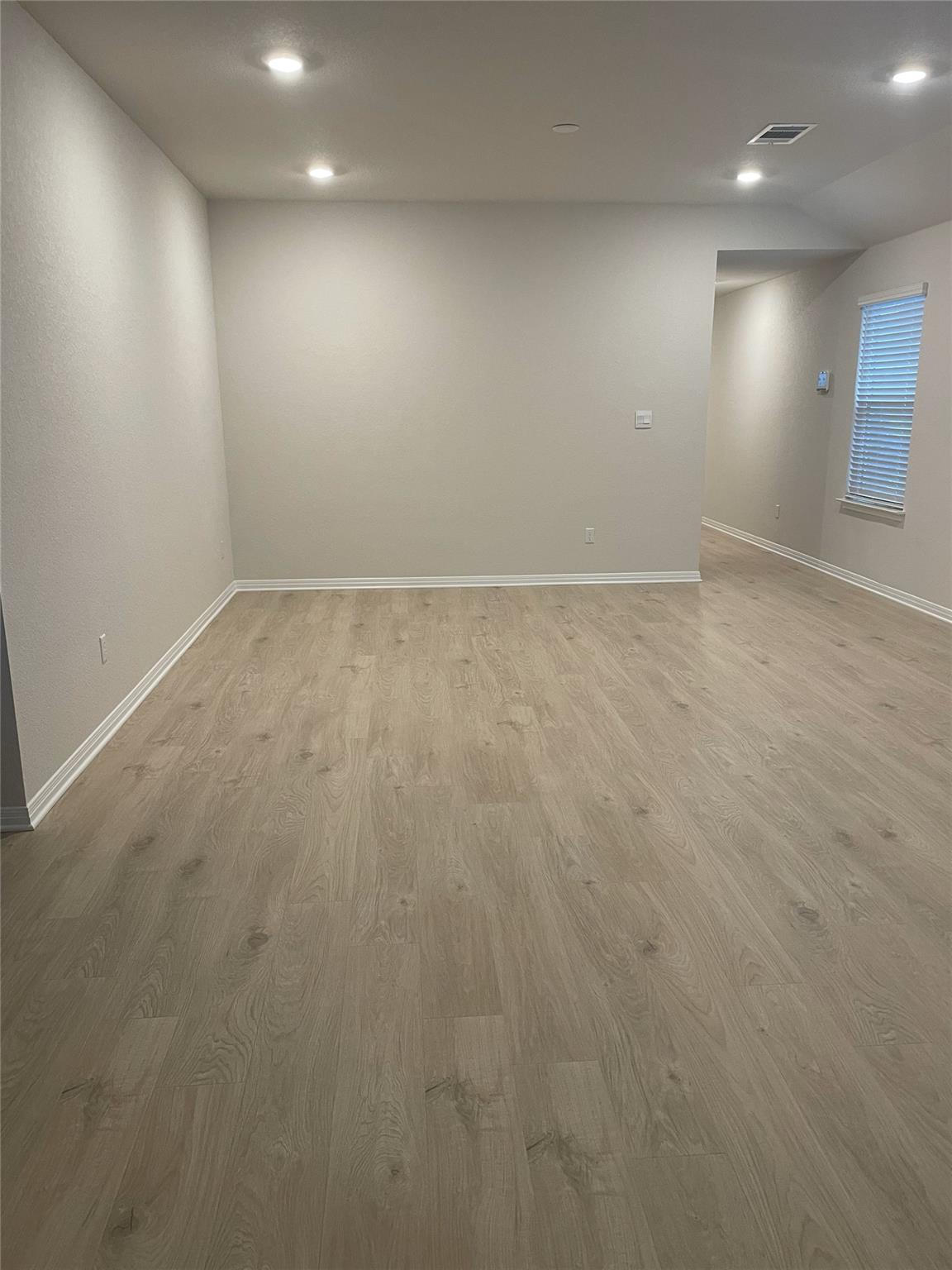 185 Grey Slate Ave — photo 4