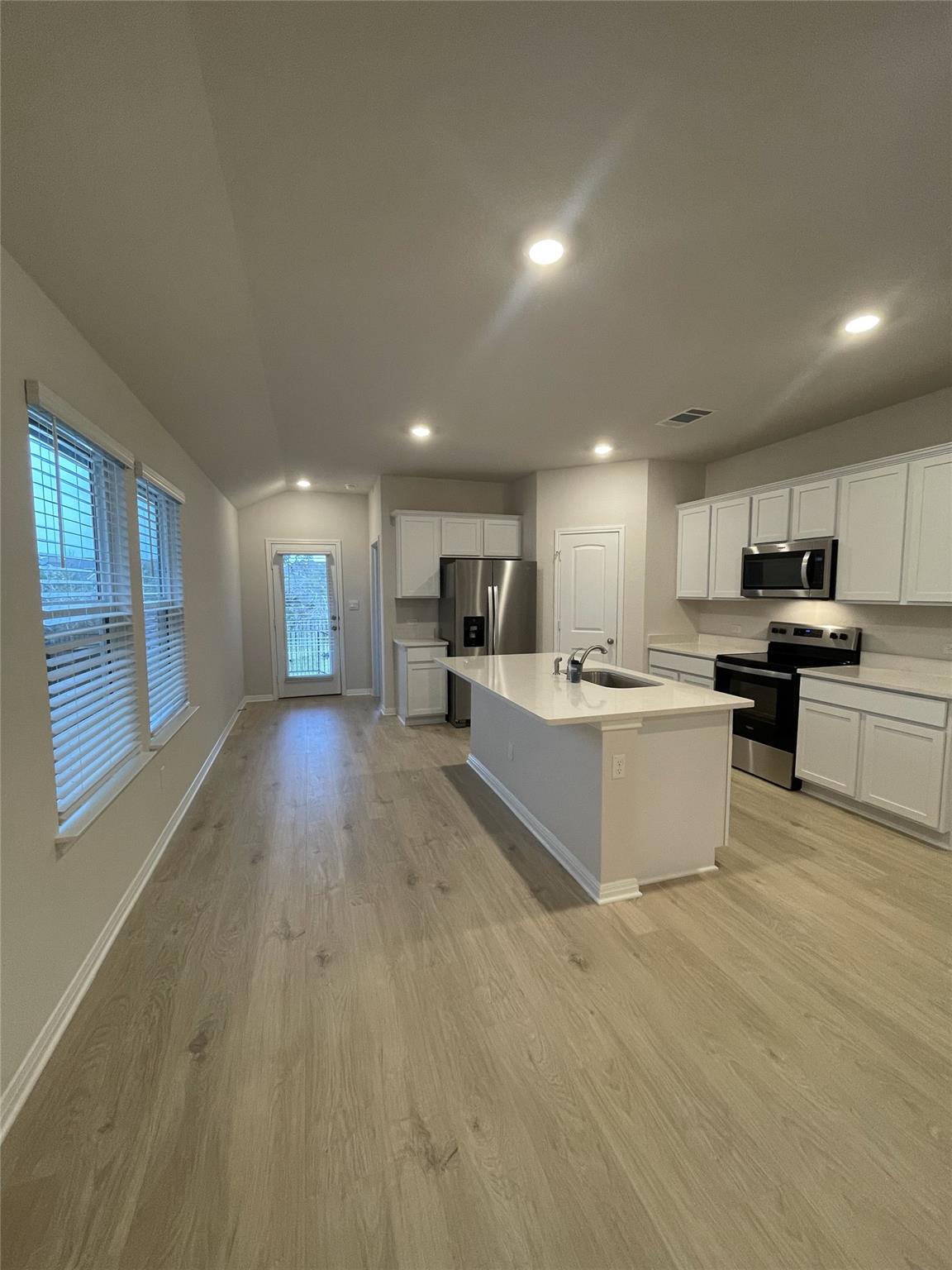 185 Grey Slate Ave — photo 5
