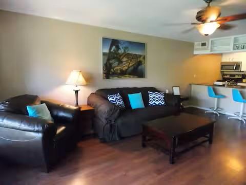 1818 Lakeshore BLVD #37 — photo 5