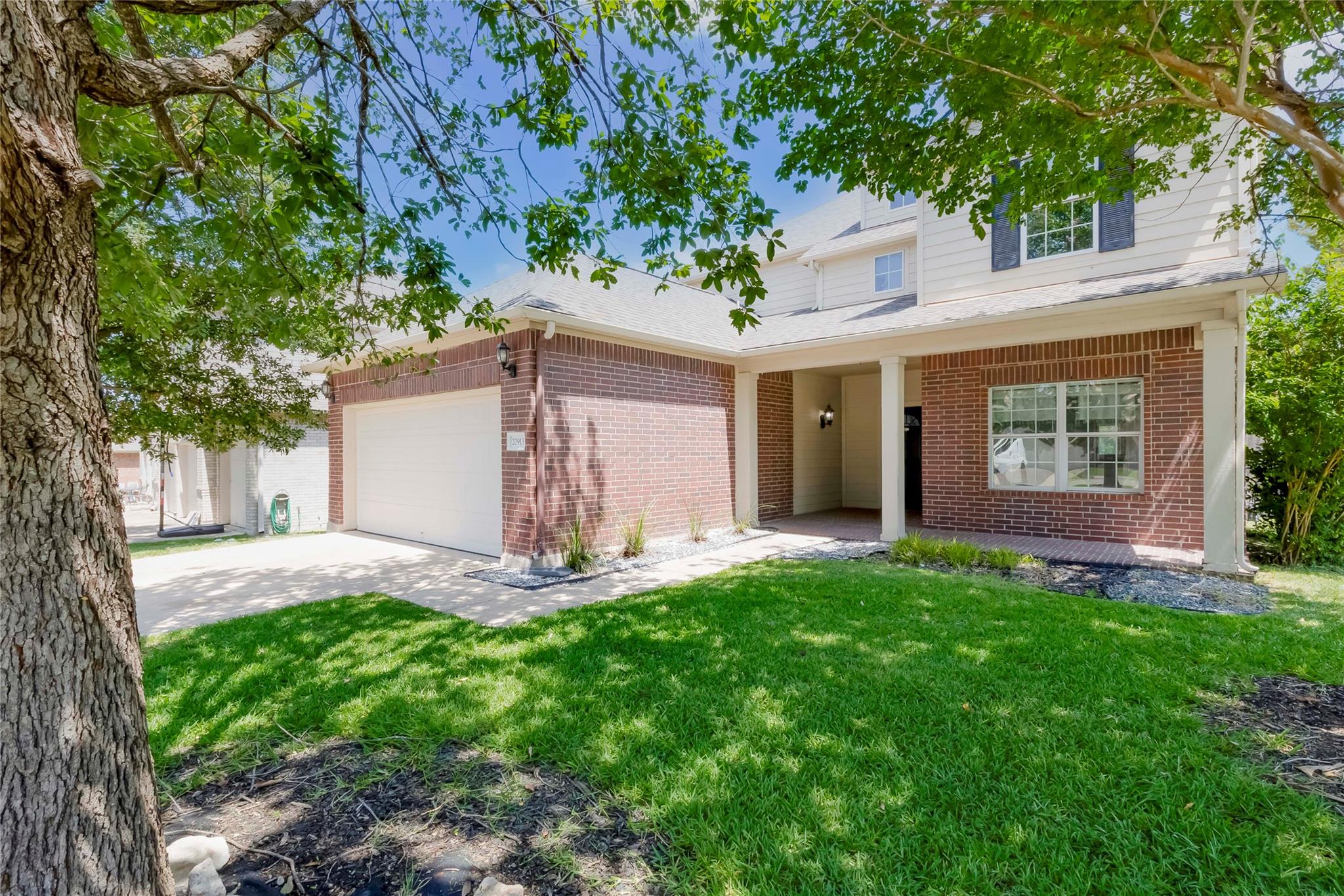20913 Mandrake DR — photo 5