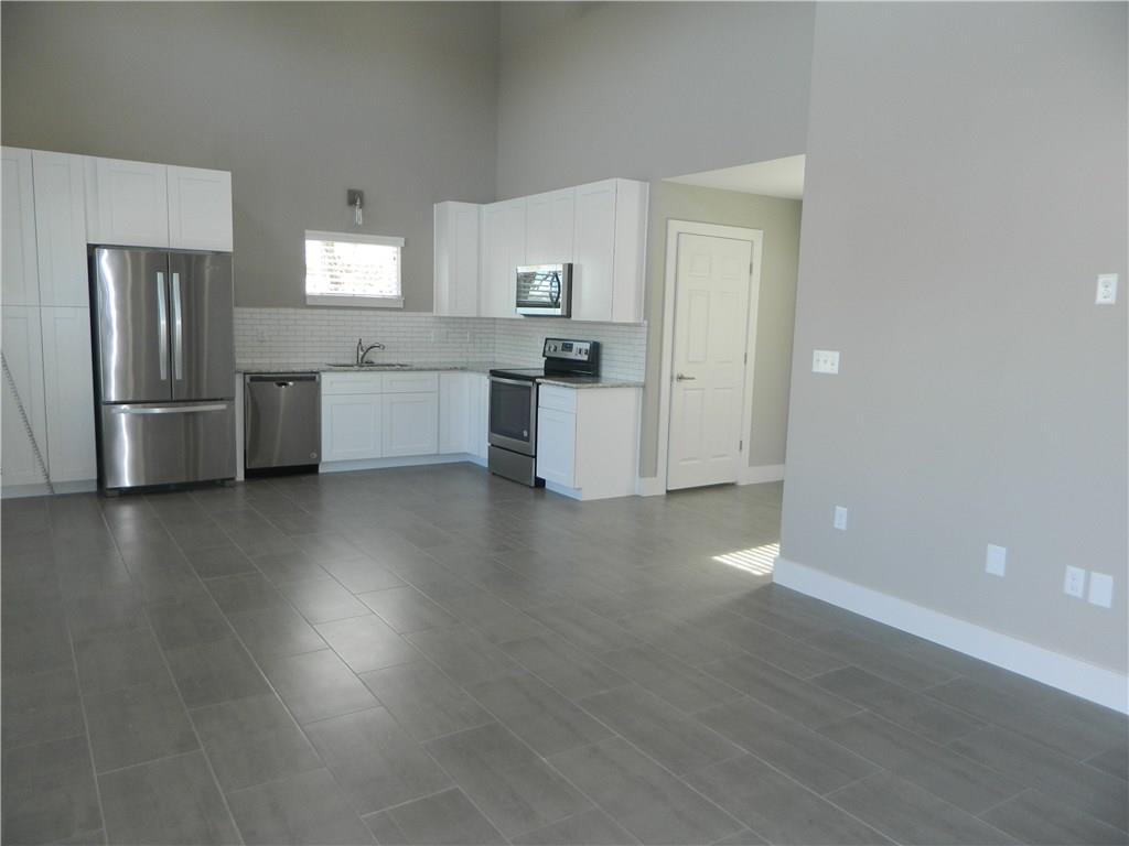 4401 Hank Ave #B — photo 3