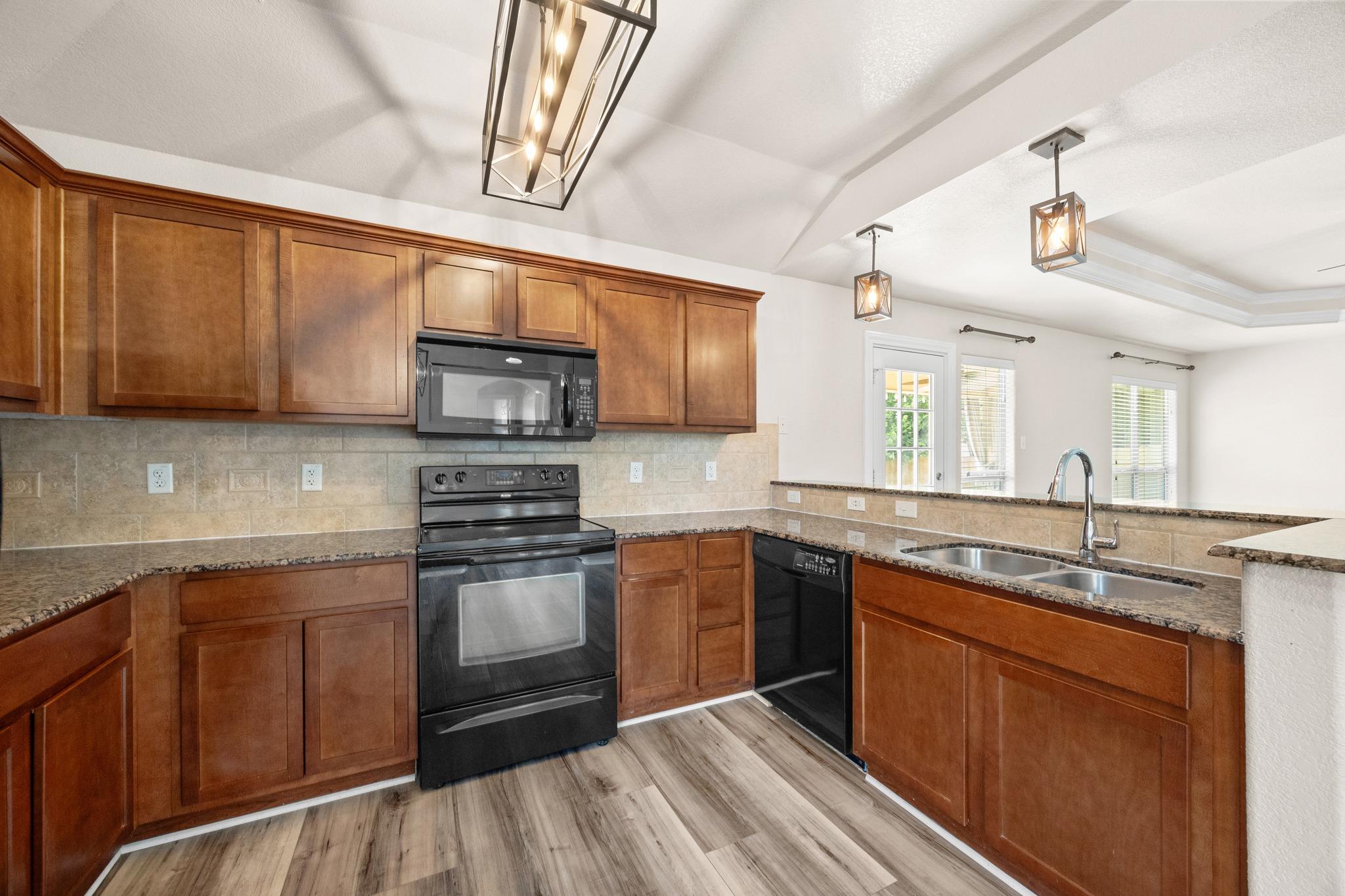 11 Burnham DR — photo 5