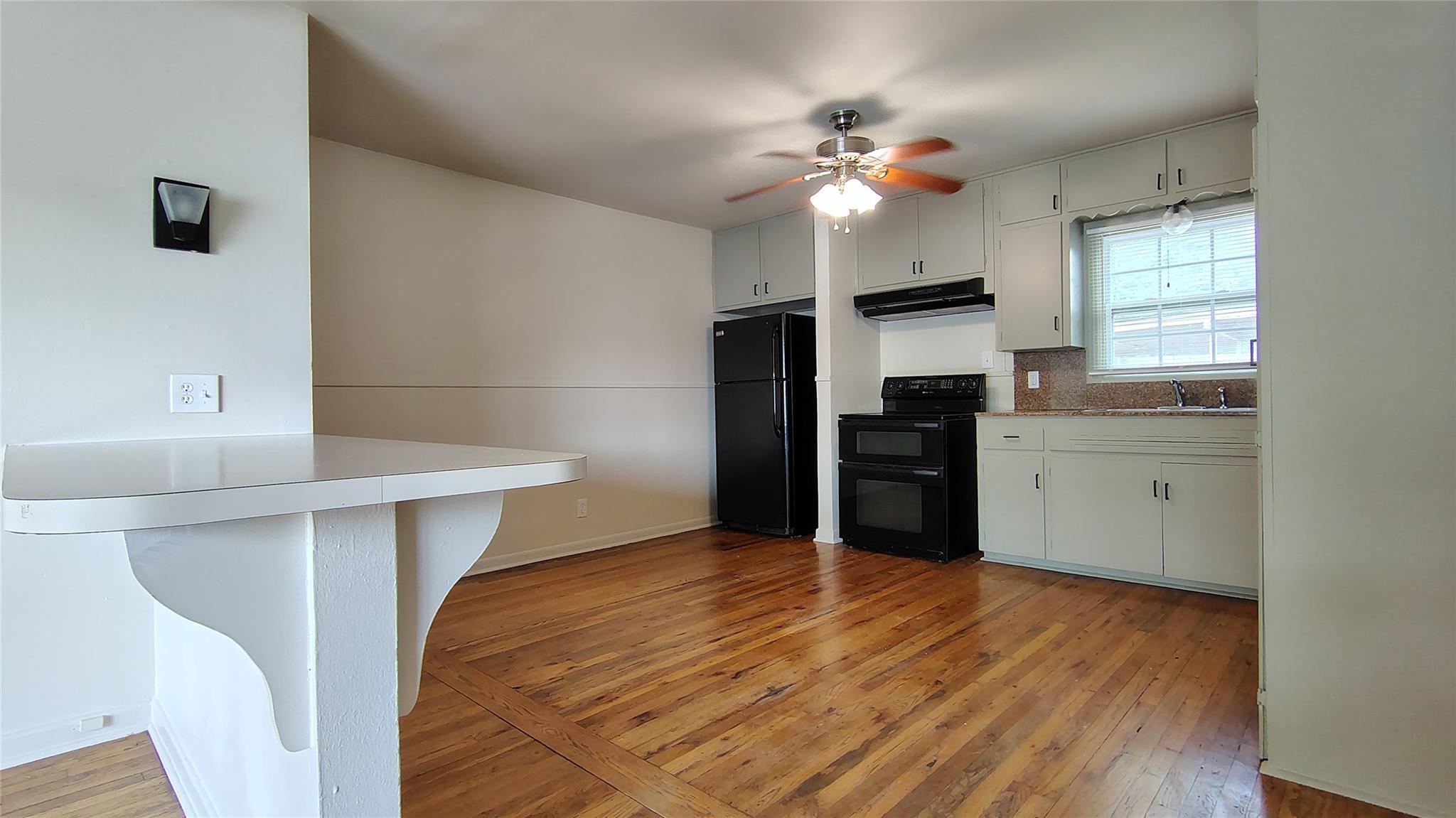 13805 Maye PL — photo 4