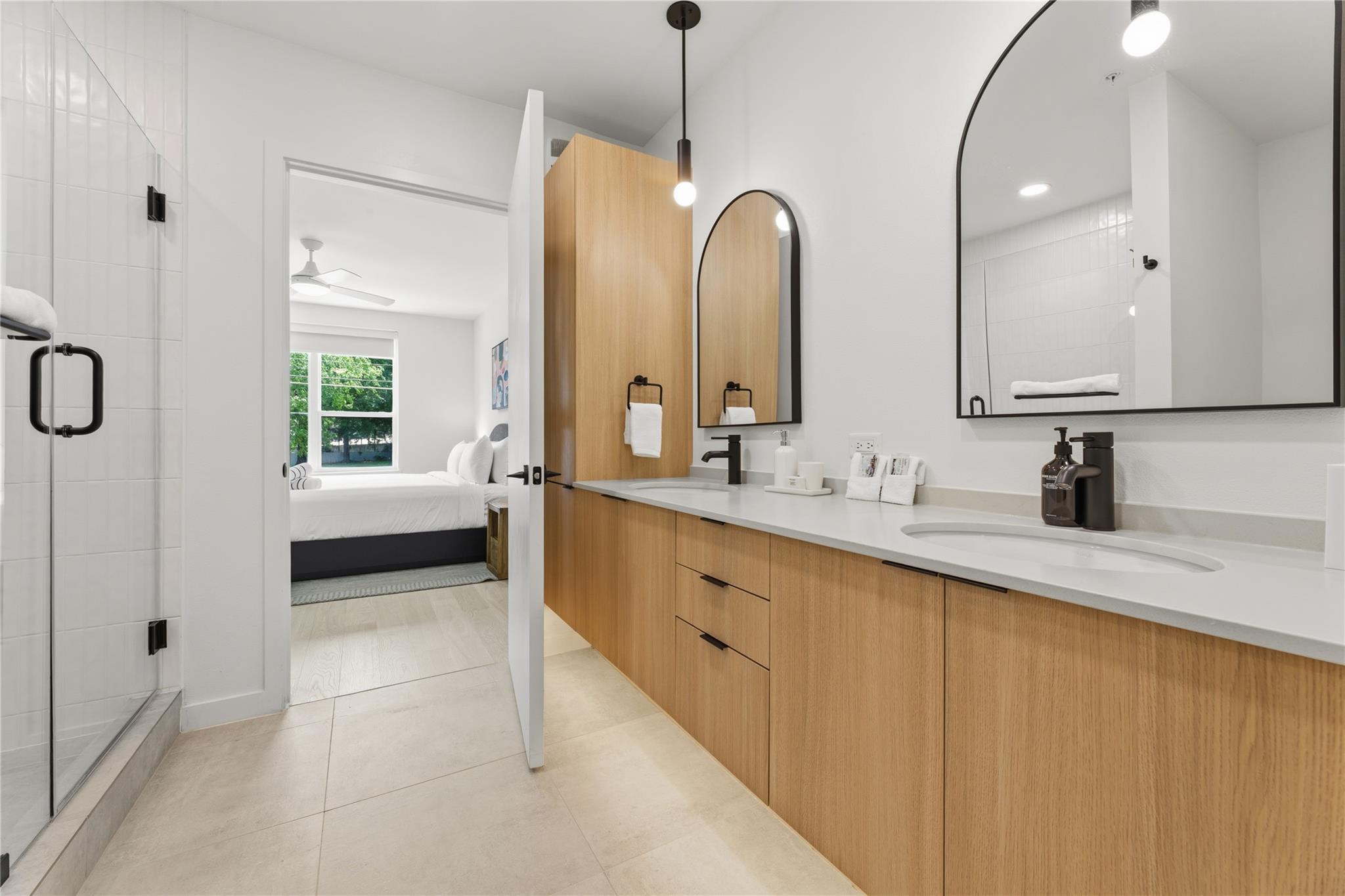 2323 Lamar BLVD #237 — photo 3