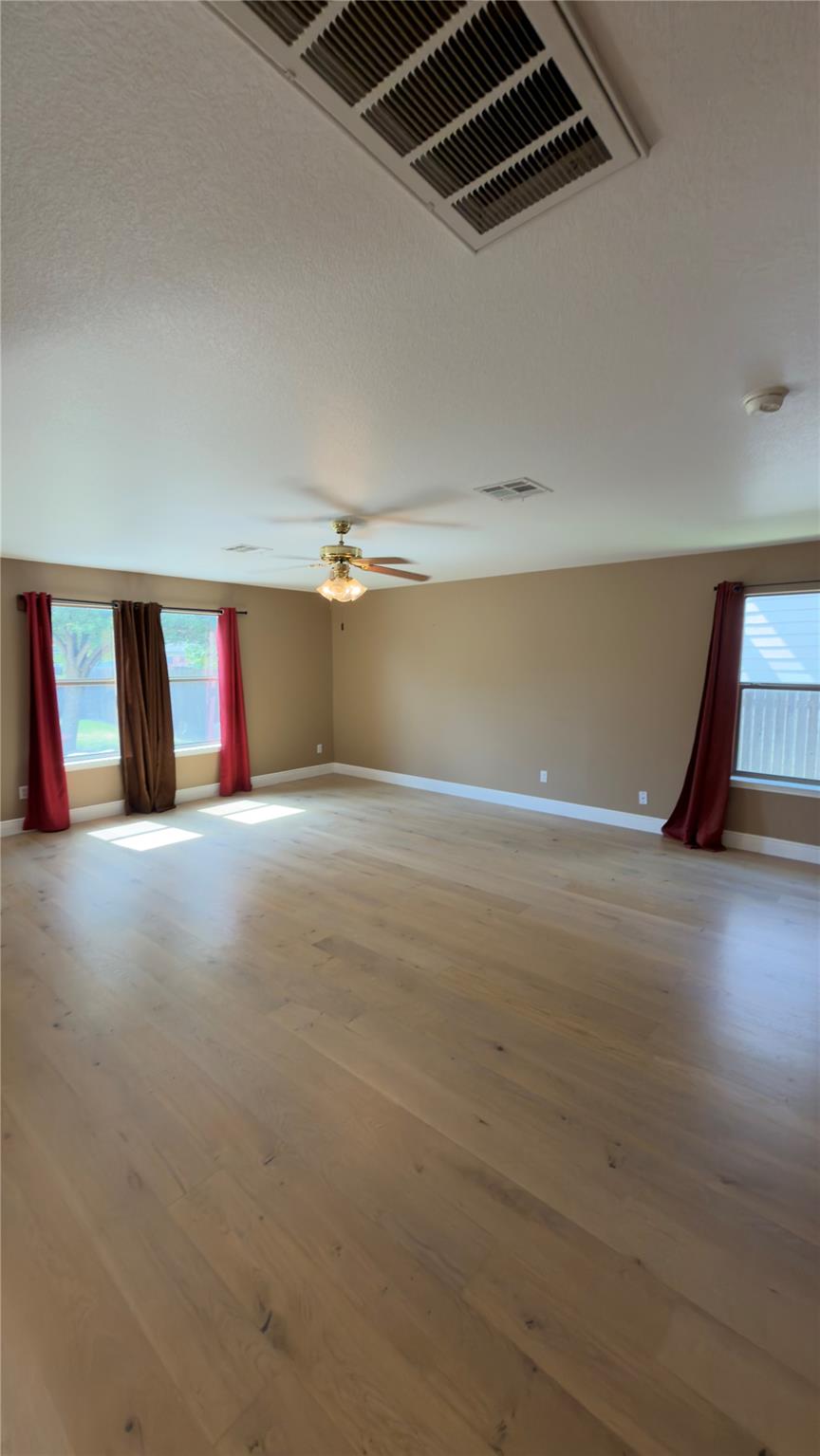 2318 McCook DR — photo 4