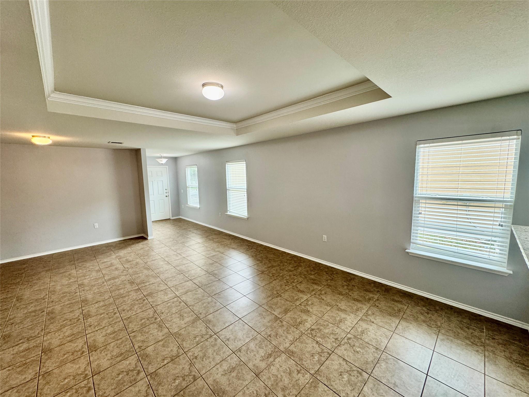 5816 Knoll Pines Pass DR — photo 3
