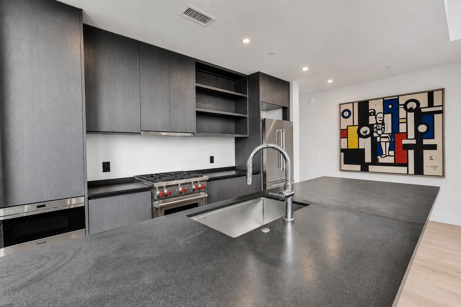 610 Davis ST #2205 — photo 4